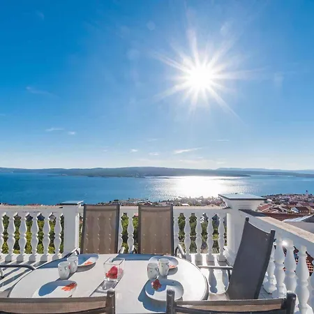 Apartamento 5 *