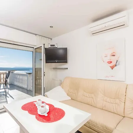 5 Apartamento *