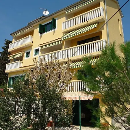 5 * Crikvenica